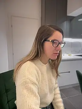 HotXMom online show from January 16, 4:38 am