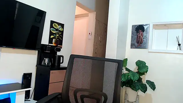 Horny princes online show from January 29, 8:51 am