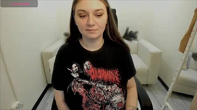 AlisaBacker online show from December 27, 3:15 pm