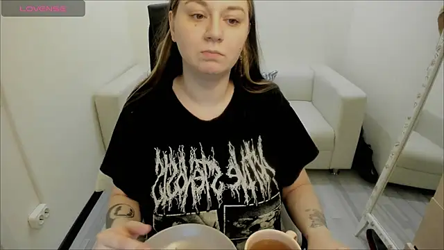 AlisaBacker online show from January 16, 6:56 am