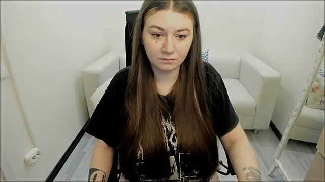 AlisaBacker online show from March 13, 3:39 pm