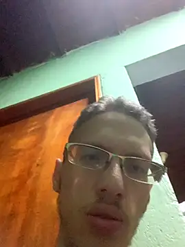 Snapshot of SOYMRX chatting on November 21, 1:04 am SOYMRX online show from November 21, 1:04 am