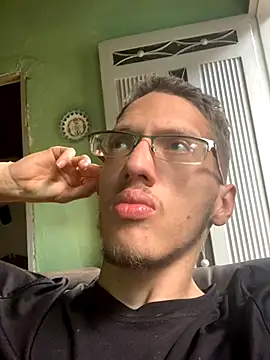 Snapshot of SOYMRX chatting on November 26, 9:38 pm SOYMRX online show from November 26, 9:38 pm