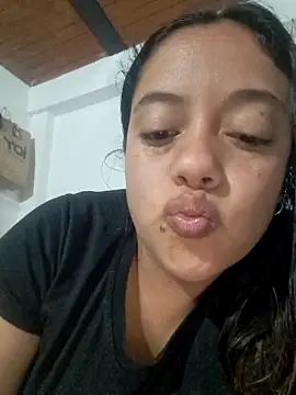 Snapshot of _MaripossaSexy_ chatting on October 2, 1:01 am MaripossaSexy online show from October 2, 1:01 am