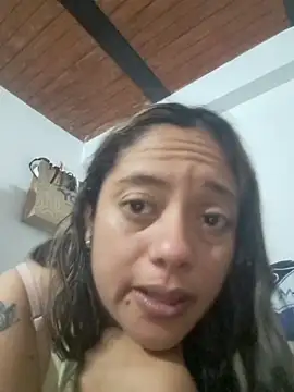 Snapshot of _MaripossaSexy_ chatting on February 8, 2:59 am MaripossaSexy online show from February 8, 2:59 am