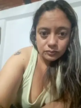 Snapshot of _MaripossaSexy_ chatting on February 19, 3:24 am MaripossaSexy online show from February 19, 3:24 am