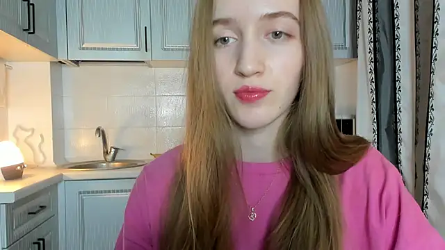 Snapshot of leslie_my_lovee chatting on November 24, 7:35 pm leslie my lovee online show from November 24, 7:35 pm