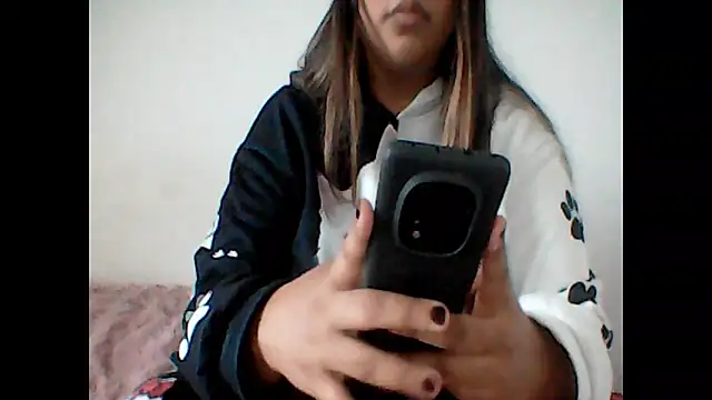 Snapshot of ArisaGonzalez chatting on November 14, 11:09 am ArisaGonzalez online show from November 14, 11:09 am