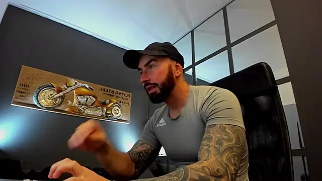 AronGrant online show from January 29, 9:01 am