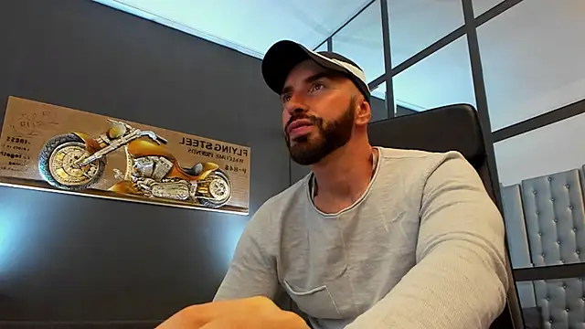 AronGrant online show from September 19, 9:54 am