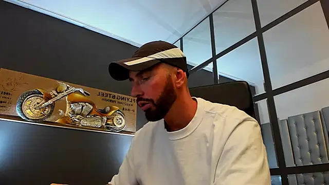 AronGrant online show from September 23, 10:40 am