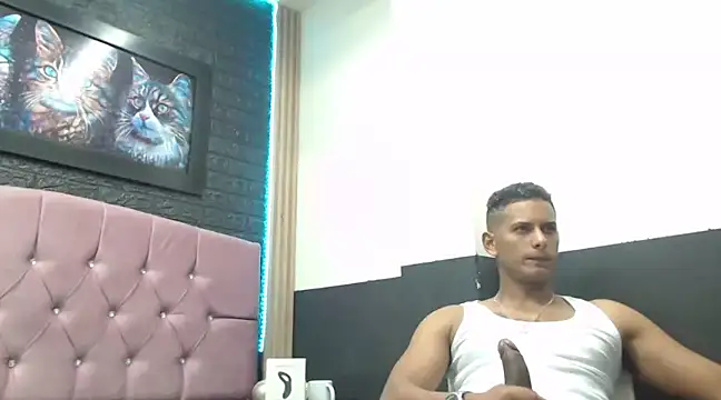 Chris Dick23 online show from January 14, 9:35 am