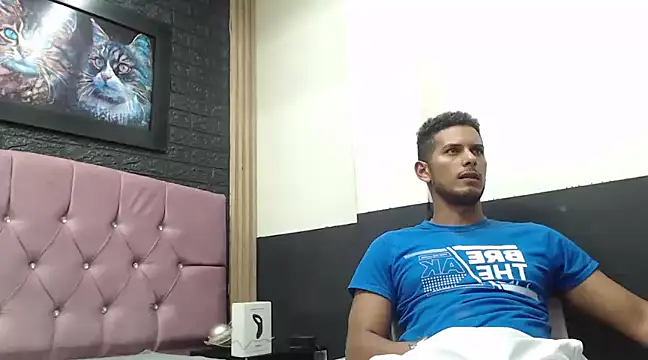 Chris Dick23 online show from January 28, 5:54 am