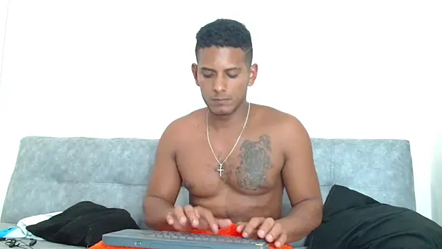 Chris Dick23 online show from March 3, 6:15 am