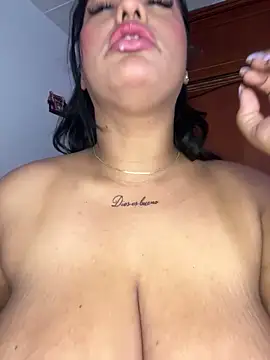 KorinaKovaa online show from March 10, 7:40 pm