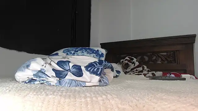 Karentatiana  online show from January 7, 10:34 pm