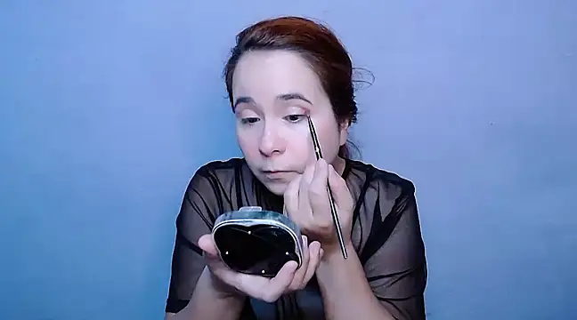 Snapshot of SubLayla01 chatting on January 19, 6:53 pm SubLayla01 online show from January 19, 6:53 pm