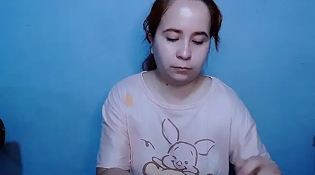 Snapshot of SubLayla01 chatting on February 5, 11:34 am SubLayla01 online show from February 5, 11:34 am