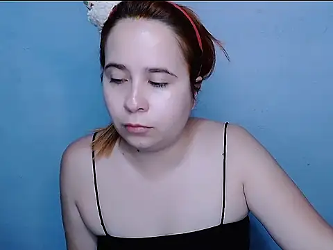 Snapshot of SubLayla01 chatting on September 15, 5:46 pm SubLayla01 online show from September 15, 5:46 pm