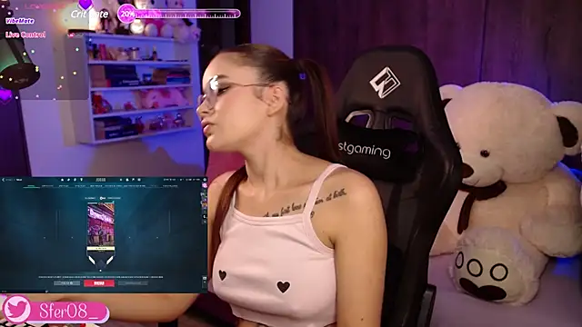 Snapshot of Iamsfer chatting on January 18, 10:06 pm Iamsfer online show from January 18, 10:06 pm