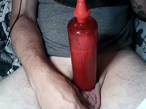 happyDevil669 online show from May 30, 8:06 pm