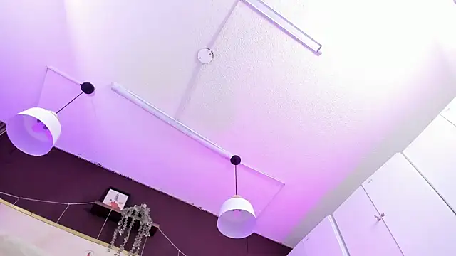 April bowie online show from December 21, 11:50 am