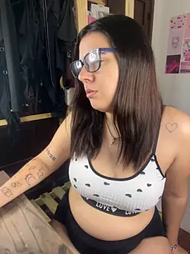 agoosvokk online show from October 5, 9:56 pm