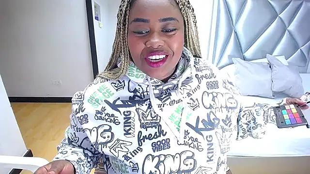 Snapshot of exotic_karmella chatting on March 20, 2:51 am exotic karmella online show from March 20, 2:51 am