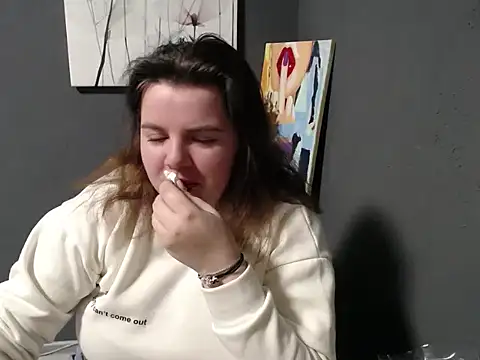 so shy online show from March 22, 10:28 am