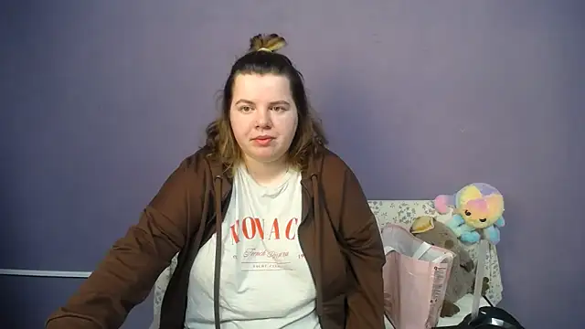 so shy online show from May 22, 7:04 am