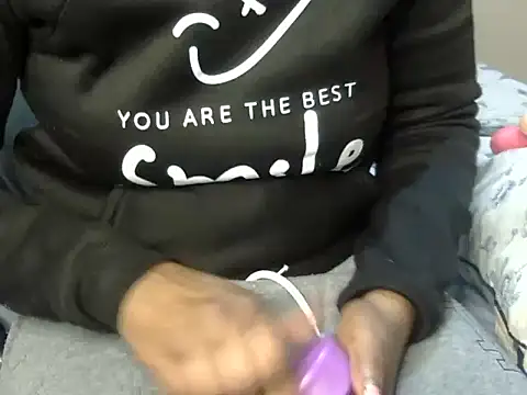 Babysiara1 online show from September 18, 4:03 am