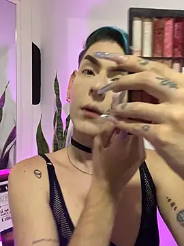 Snapshot of Ambar_Jhones chatting on December 18, 12:10 am Ambar Jhones online show from December 18, 12:10 am