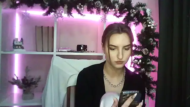 X Alisa online show from December 26, 7:49 pm