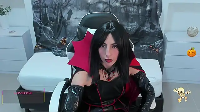 candy summer28 online show from October 31, 7:37 pm