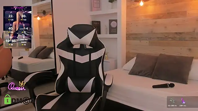 candy summer28 online show from April 18, 7:58 pm