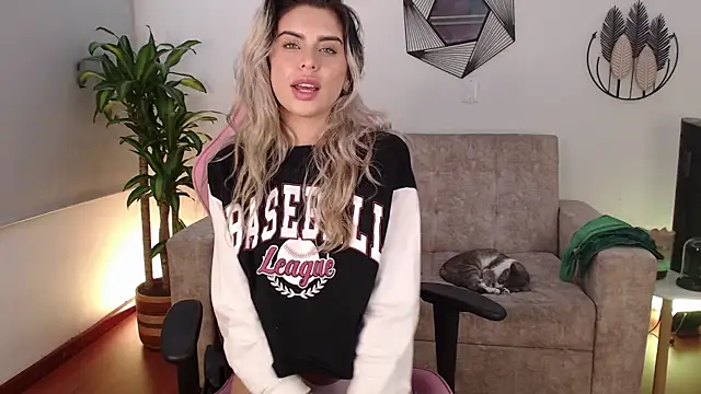 Mayli-x online show from February 11, 4:44 am