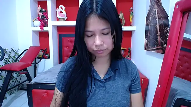 Letty Plugxo online show from September 25, 12:20 pm