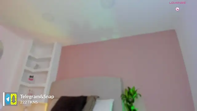 Ammy xx online show from March 28, 7:35 pm