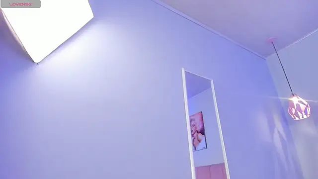 ScarletGV online show from September 13, 5:29 am