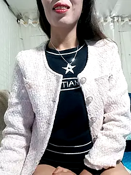 Sweet Toy20 online show from November 19, 10:32 pm