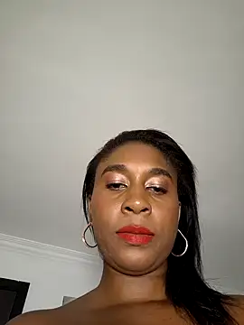 Snapshot of HanaThompson chatting on January 2, 9:50 pm HanaThompson online show from January 2, 9:50 pm