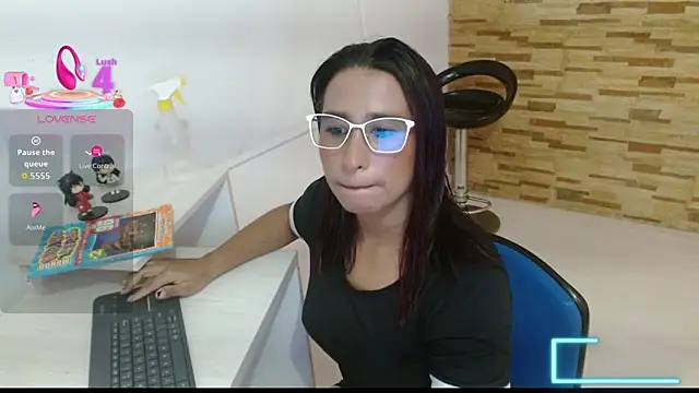 mrskatty online show from September 27, 11:37 am