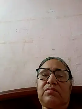  candi online show from March 12, 11:31 am