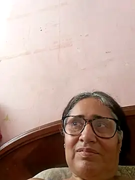  candi online show from March 20, 4:31 pm