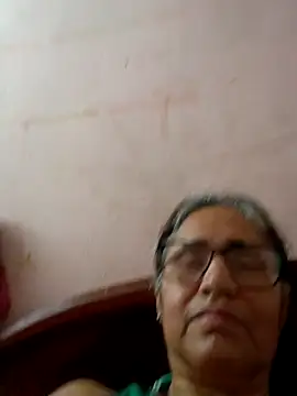  candi online show from March 21, 11:12 am