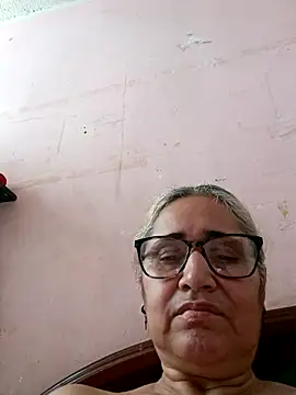  candi online show from September 11, 12:49 pm