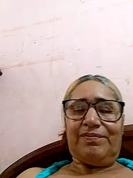  candi online show from September 19, 11:22 am