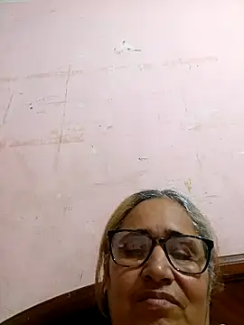  candi online show from October 8, 1:58 am