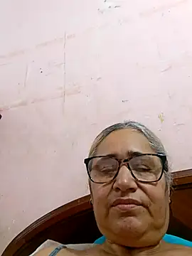  candi online show from October 14, 11:55 am