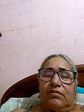  candi online show from October 15, 1:28 am